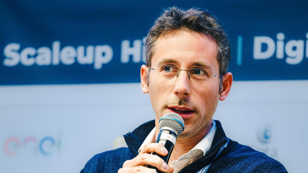 a12f9628-90be-4733-a813-6c9e45591c33