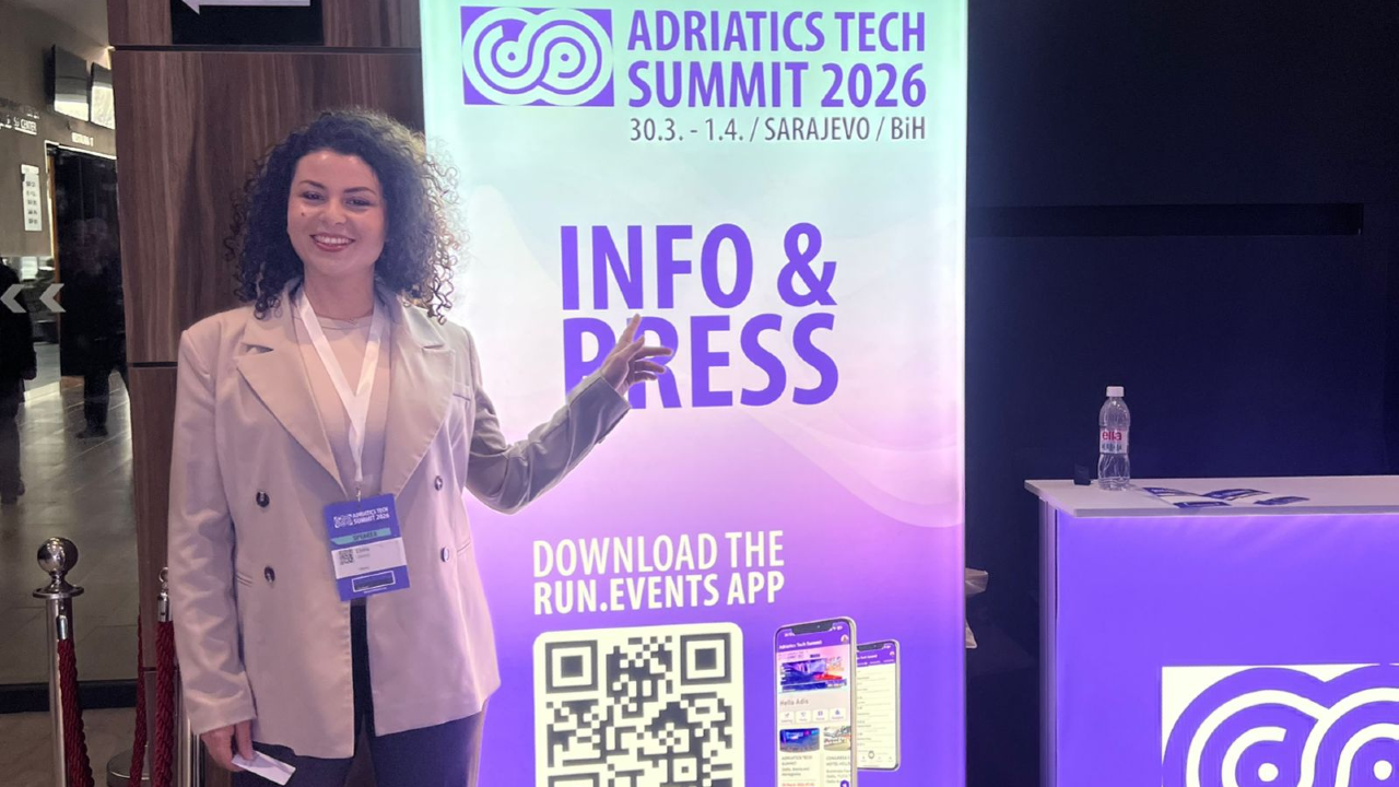 ccdaf22a-aac2-416d-ae8d-68de797a9b6c