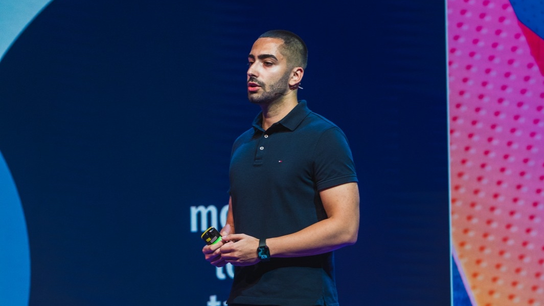 d0ceb102-6c99-4075-9ca4-507b0f1fec75